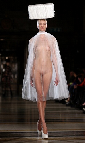 Modelle Nude Pam Hogg Cooletto